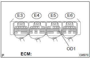 Toyota Corolla. Inspect terminal voltage