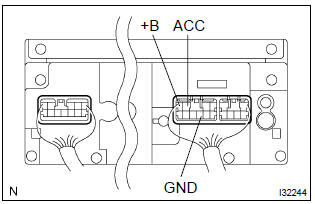 Toyota Corolla. Inspect radio receiver assy