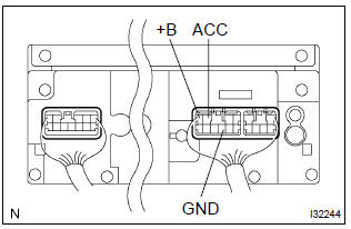 Toyota Corolla. Inspect radio receiver assy