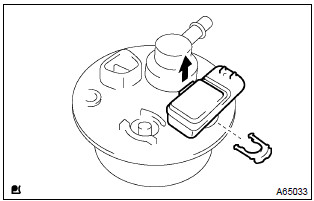 Toyota Corolla. Remove vapor pressure sensor assy