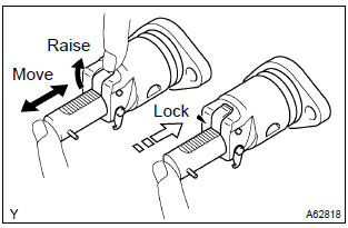 Toyota Corolla. Inspect chain tensioner assy no.1