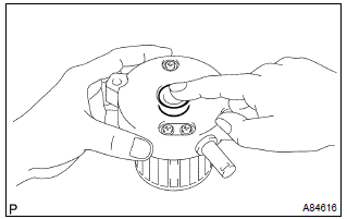 Toyota Corolla. Install starter commutator end frame cover