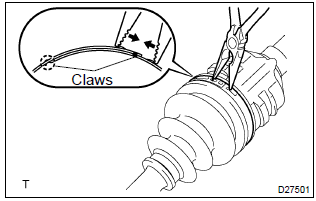 Toyota Corolla. Remove front axle inboard joint boot lh no.2 Clamp