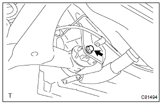 Toyota Corolla. Fully tighten rear axle beam assy