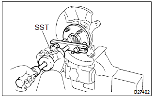 Toyota Corolla. Remove front axle hub sub–assy lh