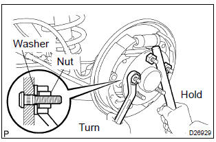 Toyota Corolla. Install rear axle lh hub bolt