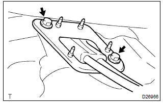 Toyota Corolla.  Remove floor shift cable transmission control select