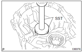 Toyota Corolla. Install fr differential case front tapered roller bearing