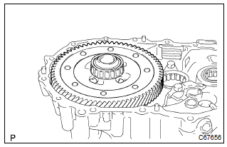 Toyota Corolla. Adjust differential side bearing rreload