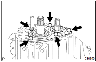 Toyota Corolla.  Install bearing retainer rear (mtm)