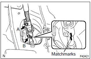 Toyota Corolla. Connect steering intermediate shaft