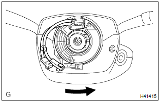 Toyota Corolla. Center spiral cable