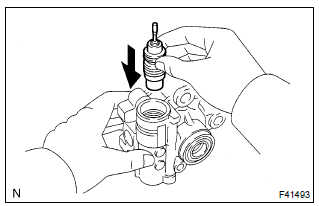 Toyota Corolla. Inspect flow control valve