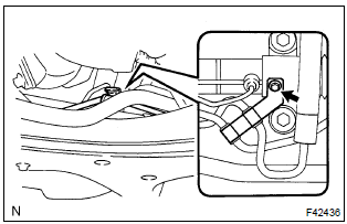 Toyota Corolla. Connect pressure feed tube assy