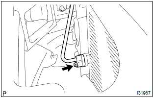 Toyota Corolla. Install cooler refrigerant liquid pipe a