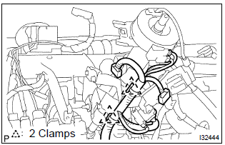 Toyota Corolla. Disconnect steering column assy