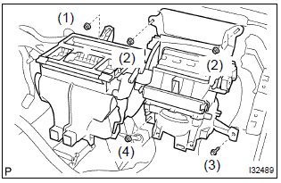 Toyota Corolla. Install air conditioner unit assy