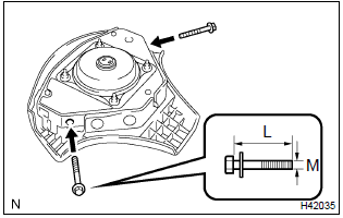 Toyota Corolla. Dispose of horn button assy