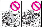 ●Do not allow a child to stand in front of the SRS front passenger airbag unit